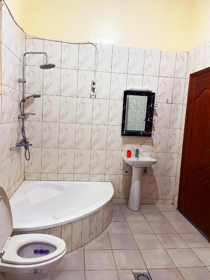 Zeo Airbnb - Cheap Apartment In 키갈리 외부 사진